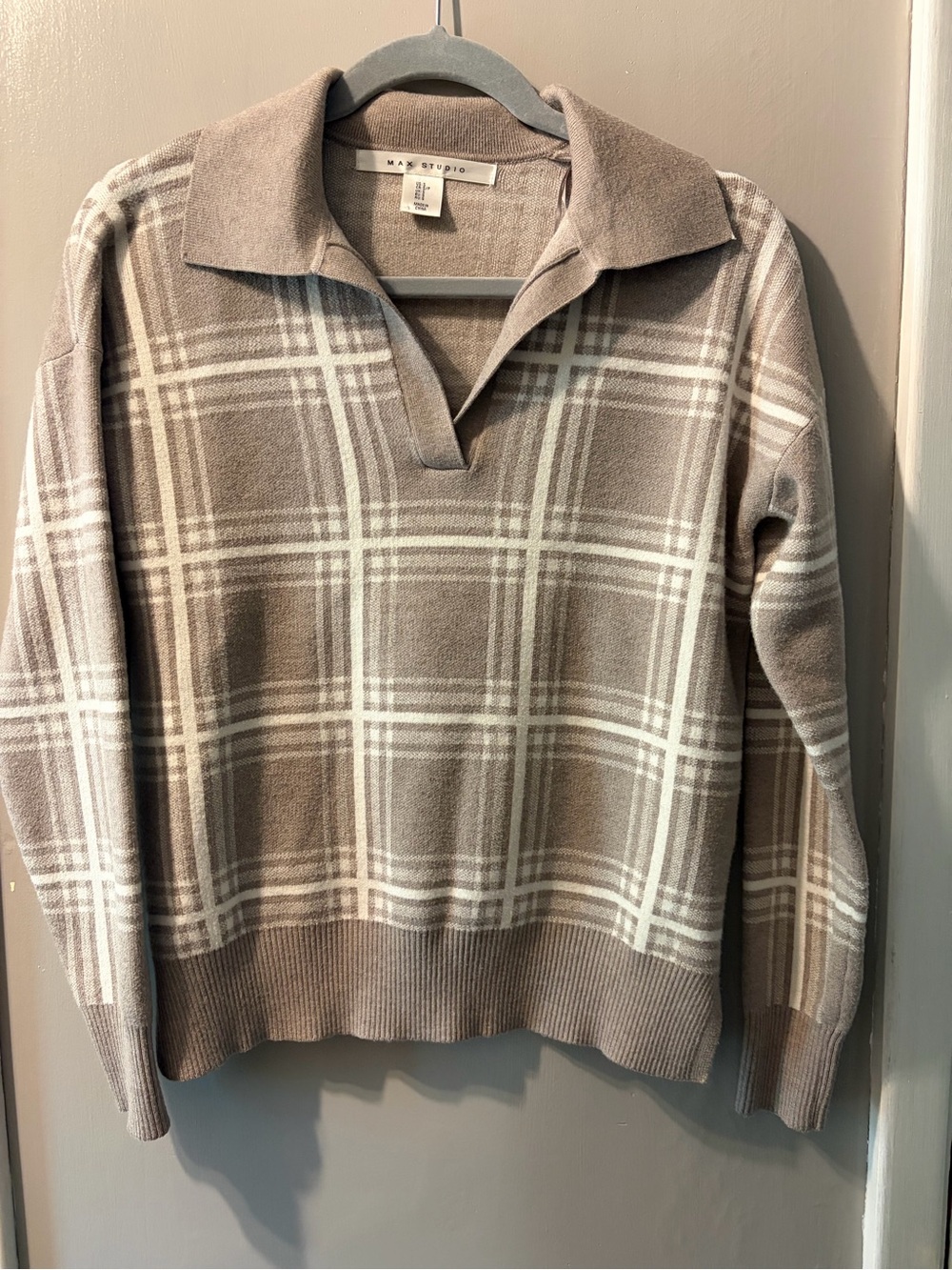 Max Studio Taupe Plaid Collared Pullover Sweater